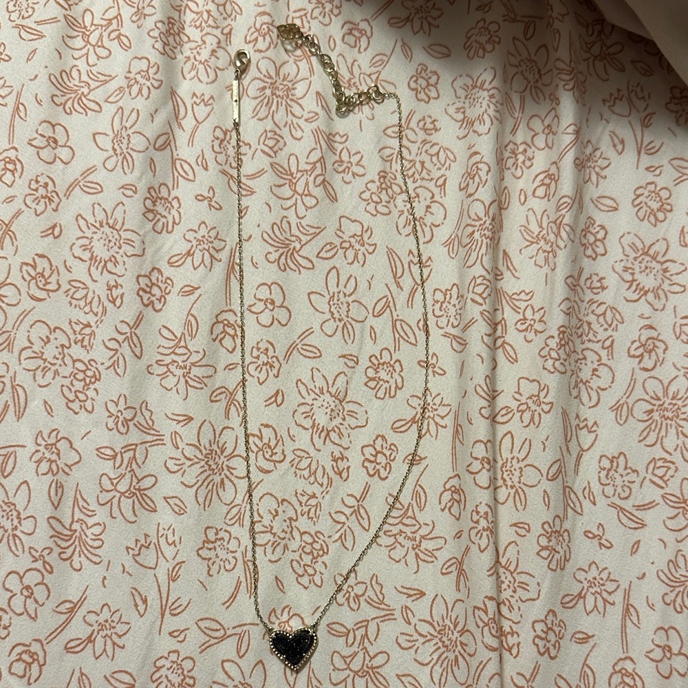 Kendra Scott Gold Necklace with Black Heart Pendant - Picture 3 of 3